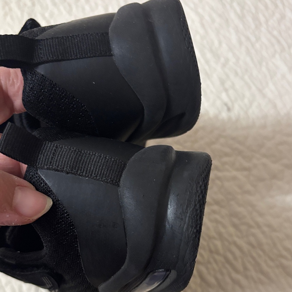Skechers Kids Black Sneakers - Picture 7 of 8